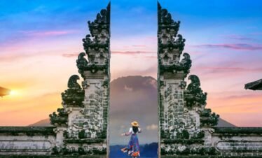 LEMPUYANG TEMPLE